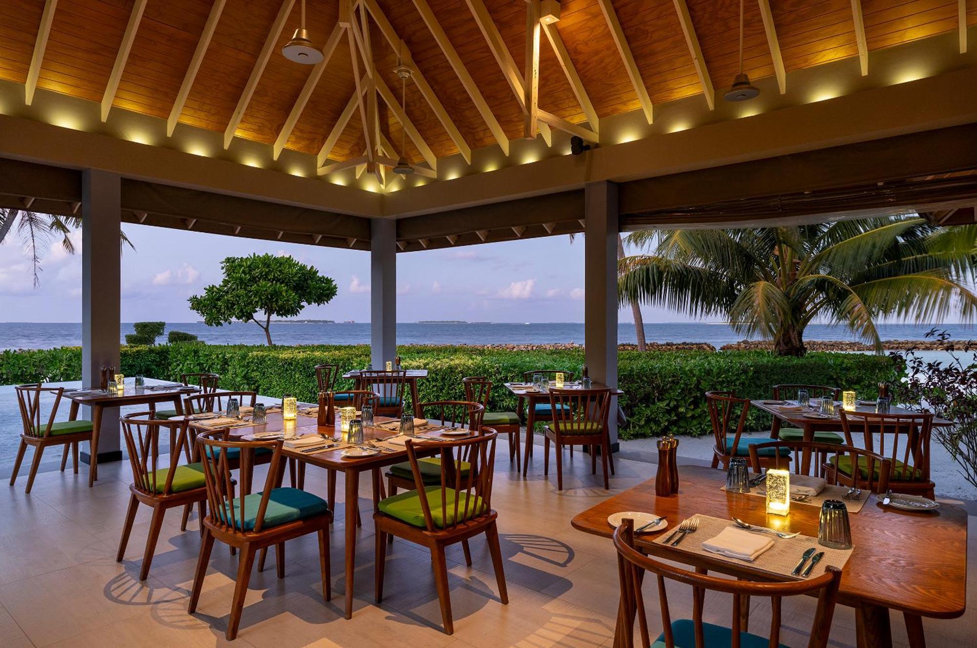 Dhigali Maldives - A Premium All-Inclusive Resort Meedhoo  Exterior photo