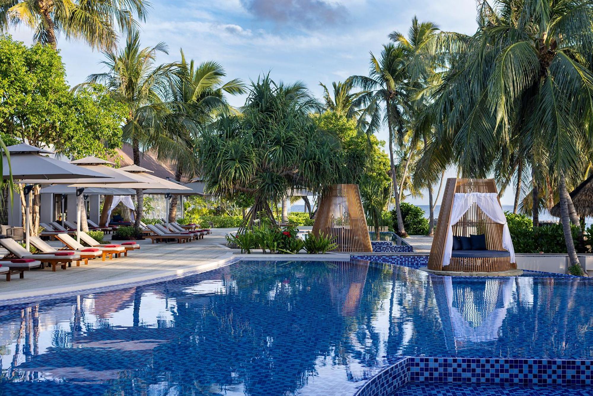 Dhigali Maldives - A Premium All-Inclusive Resort Meedhoo  Exterior photo